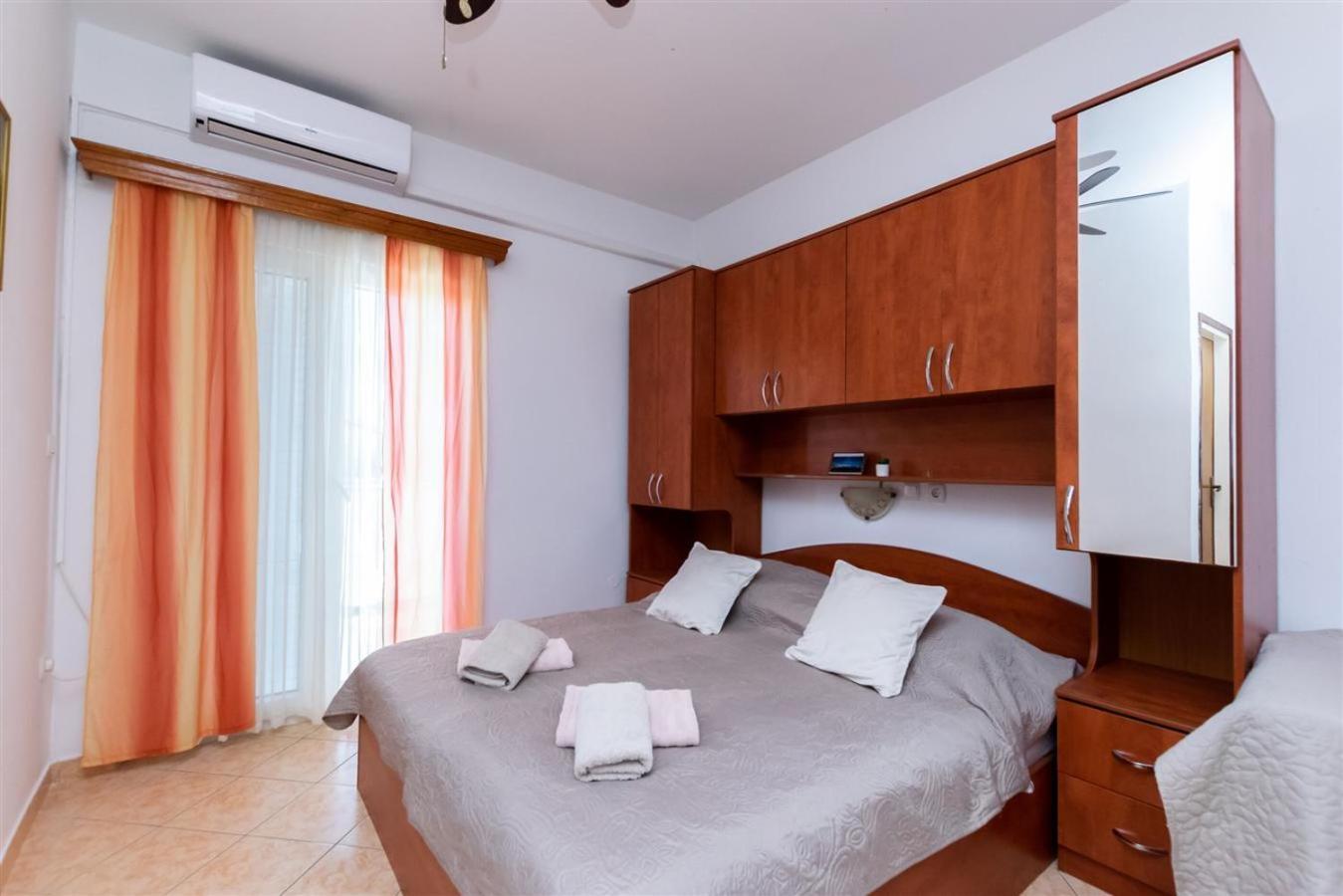 Apartment Dragan I Slavica Lopar Exterior foto